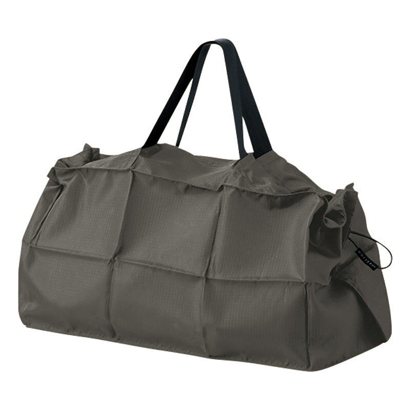 【商品説明】プリーツ加工されている生地を使用しているのでプリーツに沿ってパタパタするだけで簡単に畳めてコンパクトに持ち歩けます。入り口が広く、物の出し入れがスムーズ! 【内容】本体（約44g）（約555×180×190mm）×1 【型番】T...