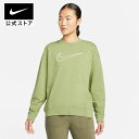 【40％OFFクーポン対象】ナイキ Dri-FIT ゲット フィット ウィメンズ グラフィック クルーネック スウェットシャツnike HO23 dq5543-334 フィットネス50 ウェア cpn40 白 スポーツインナー