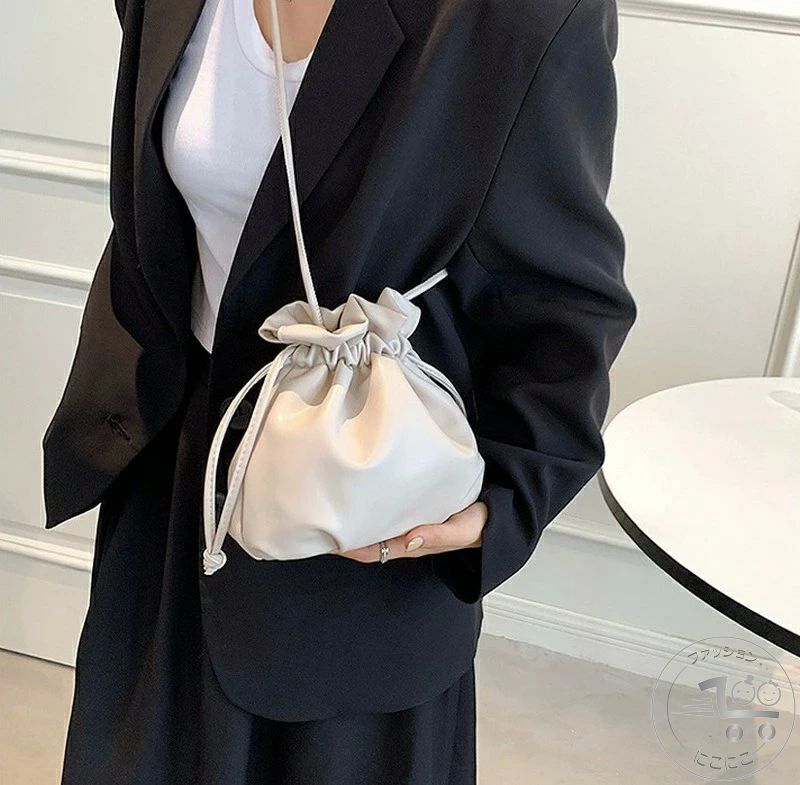 新生活 巾着ポーチ 巾着バッグ ショルダーバッグ 斜め掛けバッグ 肩掛けバッグ ポシェット 小さめ コン..