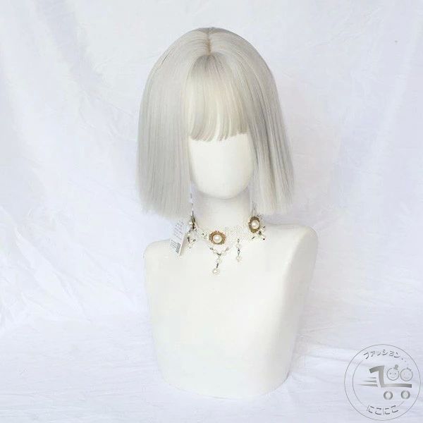 ナチュラル 前髪あり ぱっつん 切りっぱなしボブ ふんわり前髪 ハロウィン レディース ショート ホワイト 白銀色 フルウィッグ