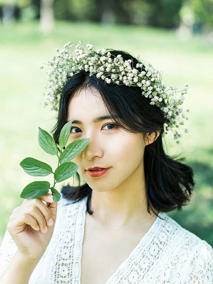 ヘッドドレス 花冠 花かんむり ウエディング かすみ草 カチュー