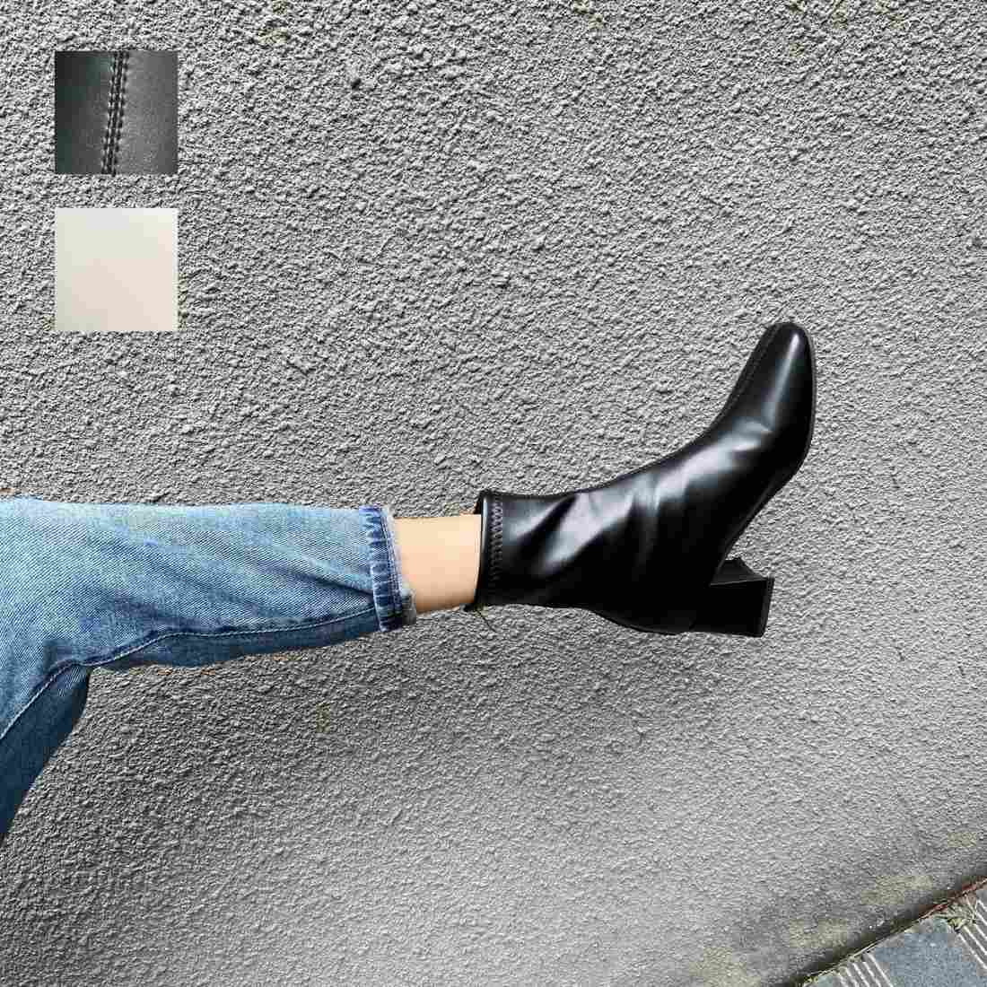 歩きやすくさりげなくスタイルアップできるバックジップブーツ 靴 シューズ ショート丈 ミドルヒール 太ヒール フェミニン スタイルアップ カジュアル デイリー 日常 お出かけ おしゃれ ミニマム シンプル ベーシック 洗練 大人 おしゃれ ファスナー