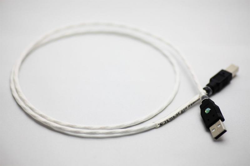 Toneflake WAGNUS Milky Beamz Out USB USBケーブル 0.5m トーンフレークワグナス