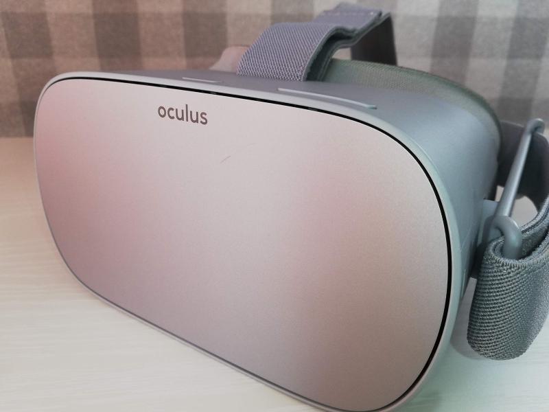 Oculus Go オキュラス 単体型VRヘッドセット スマホPC不要 2560x1440 Snapdragon 821 (32GB) 並行輸入品