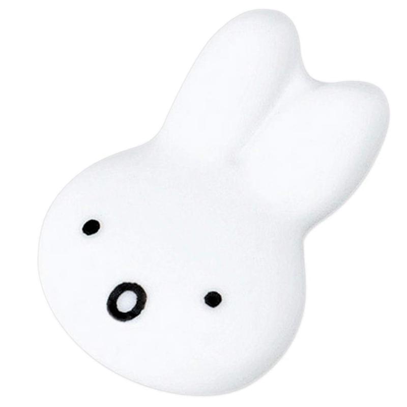 ディック ブルーナ 「 miffy フェイス 」 ミッフィー 箸置き サプライズ 白 209535サイズ:約幅3×奥行き4×高さ1cm素材:磁器生産国:日本Illustrations Dick Bruna &amp;copy copyright Mercis bv,Amazon が販売、発送する本商品はメーカー正規品です