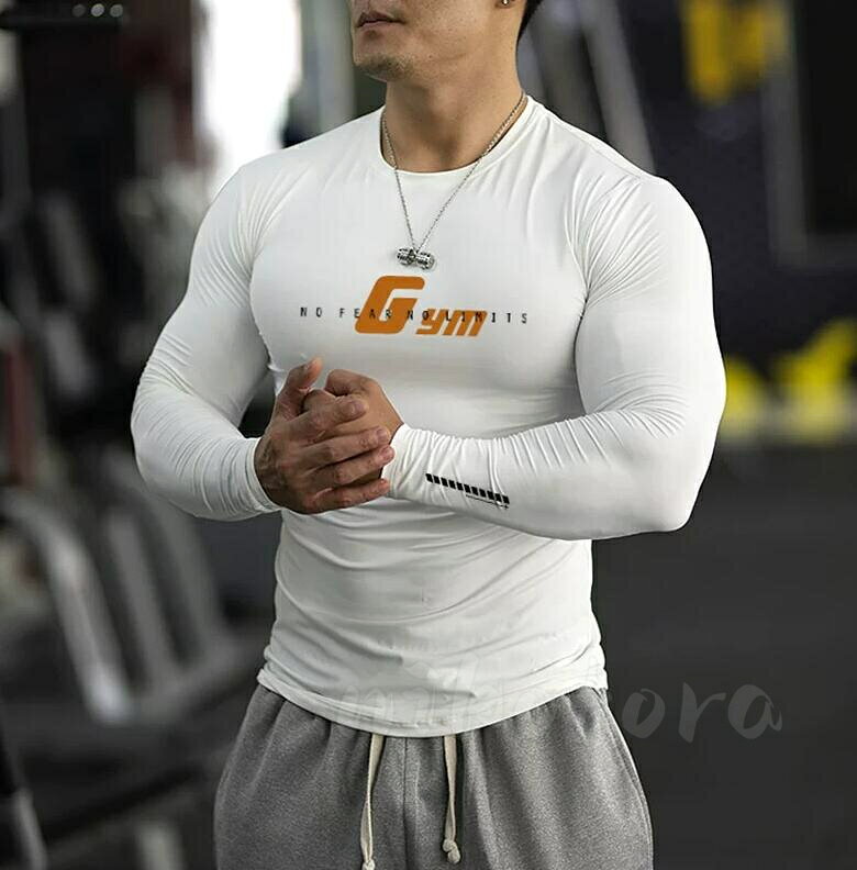 乐天商城 - 薄手 ジムウェア Tシャツ 長袖 メンズ スポーツTシャツ トップス クルーネック ティーシャツ フィットネス ランニング トレーニングウェア スポーツウェア 吸汗速乾 メンズコンプレッショントップス ジムウェア 運動着 カジュアル 春秋新作