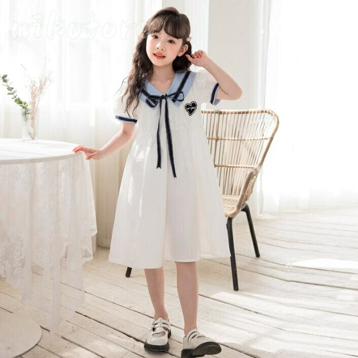商品名 子供ワンピース 商品詳細 内容：ワンピース 身長：123CM　着用サイズ：130CM 　お勧め 着心地抜群✿お出かけや写真撮影だけでなく、学校でも着ることができるし、さまざまな場合で活躍！ 入園式、入学式、卒業式、卒園式、ピアノ発表会、結婚式、パーティー、七五三にもぴったり♪ ふんわりワンピースがお嬢様っぽくすごく可愛いです！ 洗練されたデザインで、春や秋、冬の寒い季節にも着てOK！ 高級感と可愛らしさが漂う、カジュアルの場合はもちろん、 発表会・演出会やパーティなどのフォーマルな場面に着こなしてもおすすめ! シンプルなデザイン、カジュアルにしても、フォーマルにしても、 普段着、お出かけ、旅行、葬式、法事などに大活躍♪ サイズ表の実寸法は3cm程度の誤差がある場合がございますので、予めご了承ください。 注意事項 ◆洗濯の際は色落ちの可能性がありますので単品手洗いでお願いいたします。 ◆サイズ表記は手作業にて行っておりますので、 実物と若干の誤差が生じる場合があります。 ●海外製品のため、詳細タグなし。 ●本製品は生産過程におきまして、生地を織る際の糸の継ぎ目や多少のほつれが生じることがありまが、 品質上は問題ありません。また、生地の織りに他繊維が混紡している場合もございます。 ご理解頂きます様お願いいたします。 ●お客様のモニター環境により実物の色合いと若干お色目が異なる場合がございます。 素材 ポリエステル 生産国 中国商品名 子供ワンピース 商品詳細 内容：ワンピース 身長：123CM　着用サイズ：130CM 　お勧め 着心地抜群✿お出かけや写真撮影だけでなく、学校でも着ることができるし、さまざまな場合で活躍！ 入園式、入学式、卒業式、卒園式、ピアノ発表会、結婚式、パーティー、七五三にもぴったり♪ ふんわりワンピースがお嬢様っぽくすごく可愛いです！ 洗練されたデザインで、春や秋、冬の寒い季節にも着てOK！ 高級感と可愛らしさが漂う、カジュアルの場合はもちろん、 発表会・演出会やパーティなどのフォーマルな場面に着こなしてもおすすめ! シンプルなデザイン、カジュアルにしても、フォーマルにしても、 普段着、お出かけ、旅行、葬式、法事などに大活躍♪ サイズ表の実寸法は3cm程度の誤差がある場合がございますので、予めご了承ください。 注意事項 ◆洗濯の際は色落ちの可能性がありますので単品手洗いでお願いいたします。 ◆サイズ表記は手作業にて行っておりますので、 実物と若干の誤差が生じる場合があります。 ●海外製品のため、詳細タグなし。 ●本製品は生産過程におきまして、生地を織る際の糸の継ぎ目や多少のほつれが生じることがありまが、 品質上は問題ありません。また、生地の織りに他繊維が混紡している場合もございます。 ご理解頂きます様お願いいたします。 ●お客様のモニター環境により実物の色合いと若干お色目が異なる場合がございます。 素材 ポリエステル 生産国 中国