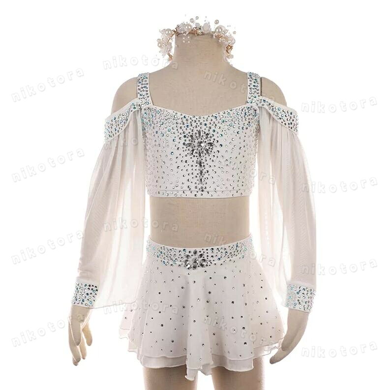商品名 フィギュアスケート衣装 商品詳細 【サイズについて】 画像をご参照ください。 着やせ効果絶大 通気性抜群で吸汗・速乾性 着心地も良くデイリーコーディネートにはもちろん 伸縮性のある生地を使用し程よくフィットし、ダンスの動きを妨げず、美しいシルエットを保つ。 【商品特徴】 ◆フィットし身体に沿うデザインでカッコよくスタイル良く見えます！ ◆超軽くて動きやすい超伸びーるストレッチ性抜群です！ ◆耐久加工・優れた吸汗通気性&温熱保温効果　 ◆抗臭&アンチバクテリア効果 一年中大活躍する、輝きが美しいフィギュアスケート練習ウエア ★製造中（縫製、染色など）により商品において色味や柄、サイズに若干の誤差や、生地を織る際に糸の継ぎ目や多少のほつれ等が生じる場合がございますが、 品質上の問題ではございませんのでご了承の上お買い求めくださいませ。 サイズは人の手によって測っているため、約1-3CMの誤差がある場合がございます。 予めご了承下さいませ。 素材 ストレッチ生地など 生産国 中国 人気商品はこちら　（nikotora shop）　商品名 フィギュアスケート衣装 商品詳細 【サイズについて】 画像をご参照ください。 着やせ効果絶大 通気性抜群で吸汗・速乾性 着心地も良くデイリーコーディネートにはもちろん 伸縮性のある生地を使用し程よくフィットし、ダンスの動きを妨げず、美しいシルエットを保つ。 【商品特徴】 ◆フィットし身体に沿うデザインでカッコよくスタイル良く見えます！ ◆超軽くて動きやすい超伸びーるストレッチ性抜群です！ ◆耐久加工・優れた吸汗通気性&温熱保温効果　 ◆抗臭&アンチバクテリア効果 一年中大活躍する、輝きが美しいフィギュアスケート練習ウエア ★製造中（縫製、染色など）により商品において色味や柄、サイズに若干の誤差や、生地を織る際に糸の継ぎ目や多少のほつれ等が生じる場合がございますが、 品質上の問題ではございませんのでご了承の上お買い求めくださいませ。 サイズは人の手によって測っているため、約1-3CMの誤差がある場合がございます。 予めご了承下さいませ。 素材 ストレッチ生地など 生産国 中国 人気商品はこちら　（nikotora shop）　