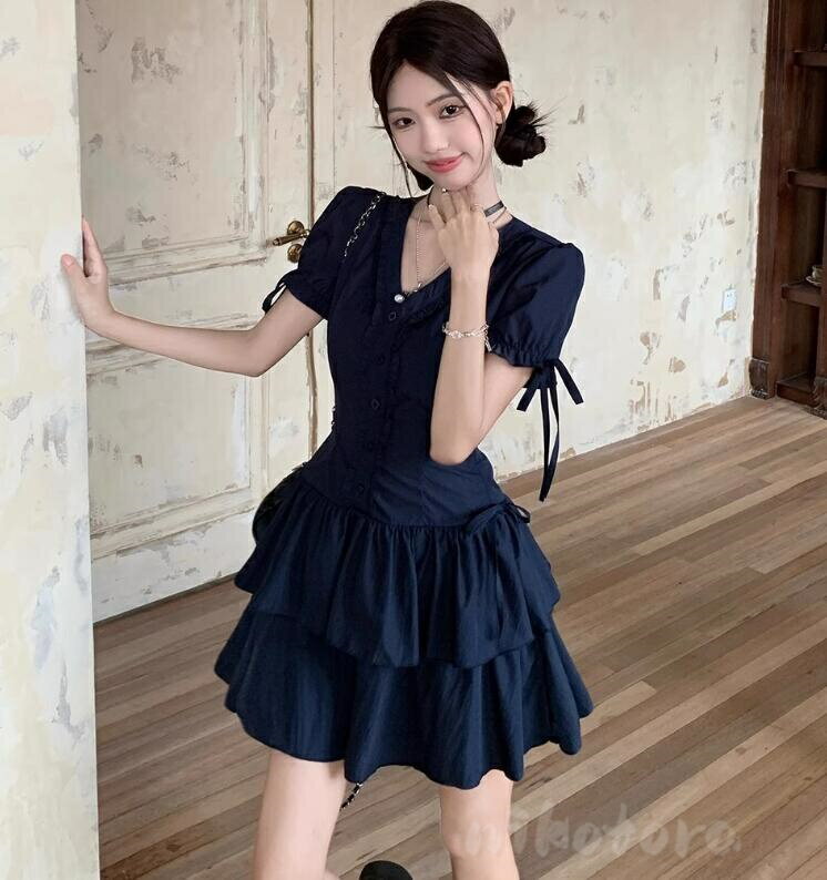 レディース フレア ショートワンピース Aライン Vネック キレイめ フリル 半袖ワンピース タイトワンピース 春 夏 秋こなれ感 無地 膝丈 着痩せ シンプル 透けない カジュアル おしゃれ 大人可愛い 通勤 オフィス 結婚式 披露宴 二次会 発表会