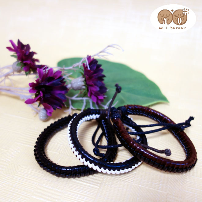 ブレスレット メンズ レディース レザー 革 (レザーコード Bタイプ) おしゃれ サイズ調整可能 ユニセックス ポイント消化 エスニック つけっぱなし プチプ...