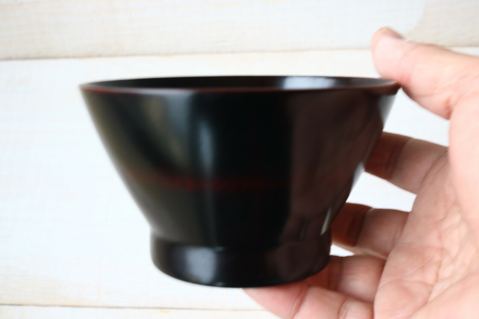 wooden モダンライスボールS 曙 黒 木製 食器 茶椀 おしゃれ 汁碗 スープボウル ライスボウル 汁碗 根来塗 シック ご飯茶碗 お椀 おしゃれ ナチュラル 和食器 軽量 天然木 持ちやすい モダンなカタチ プレゼント 木製食器 電子レンジ不可 食洗機不可 キッチン用品