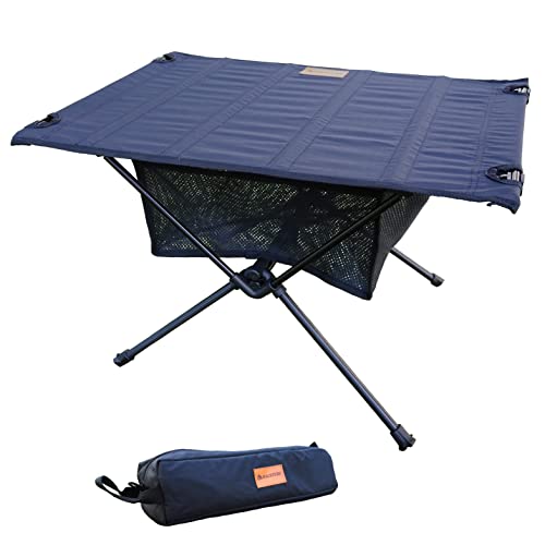* 多目的のアウトドアキャンプテーブル - NACETUREが設計したこの小さなアウトドアテーブルーブルは、キャンプ、ハイキング、バックパッキングに必須で、クイックな食事、追加のカウンタースペース、小さなデバイスを置くための強固で安定した表面を提供します, サイドテーブル キャンプ。* 軽量で折りたたみ可能、持ち運び可能 キャンプ用テーブル - 小さな折りたたみテーブルはわずか3.9インチ*16インチに収納でき、この1.8ポンドのキャンプ用コーヒーテーブルはバックパック、ビーチトート、サバイバルバッグ、キャンプボックスに簡単に収納できます。そのため、どこへでも持ち運びができます。* 頑丈でしっかりしたアルミフレーム - キャンプ テーブル 折り畳み可能なキャンプテーブルは、キャンプ 折り畳みテーブル 軽量でありながら高密度の7075アルミニウム合金で作られており、強度、耐久性、携帯性の理想的なバランスを提供します。現代のトラベラーに必要なすべてが揃っています。* ムーンレンス 重いデューティのポリエステルファブリックテーブルトップ - 各折りたたみキャンプテーブルには、取り外し可能な600Dファブリックテーブルトップが付いており、コップ、ボウル、皿、懐中電灯、その他のサバイバルギアやハイキング用アクセサリーを置くためのしっかりとした表面を提供します。取り外し可能なメッシュ収納バスケット - このアルミロールテーブルみテーブルには、小さなメッシュバスケットが付属しており、テーブルの脚の下に取り付けることができます。コンパクトテーブルこれは屋外でリラックスしているときに余分な食べ物、飲み物、またはその他の装備を保管するために使用できます。