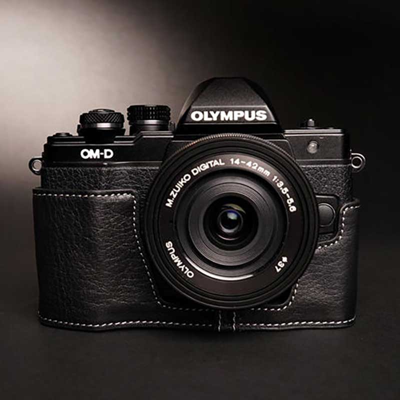 カメラケース TP Original OLYMPUS OM-D E-M10 MarkII 専用 レザー ケース Black ブラック おしゃれ 本革 牛革 速写ケース ボディーハーフケース 底面開閉 バッテリー交換可能 オリンパス TB06EM102-BK