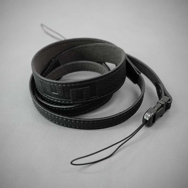 LIM'S/リムズ Italian MINERVA Genuine Leather Neck Strap for Compact Camera NS-CC1BK Black ブラック コンパクトカメラ用 ネックストラップ イタリアンレザー カメラストラップ 両吊りヒモタイプ おしゃれ かっこいい 本革 高級 高品質