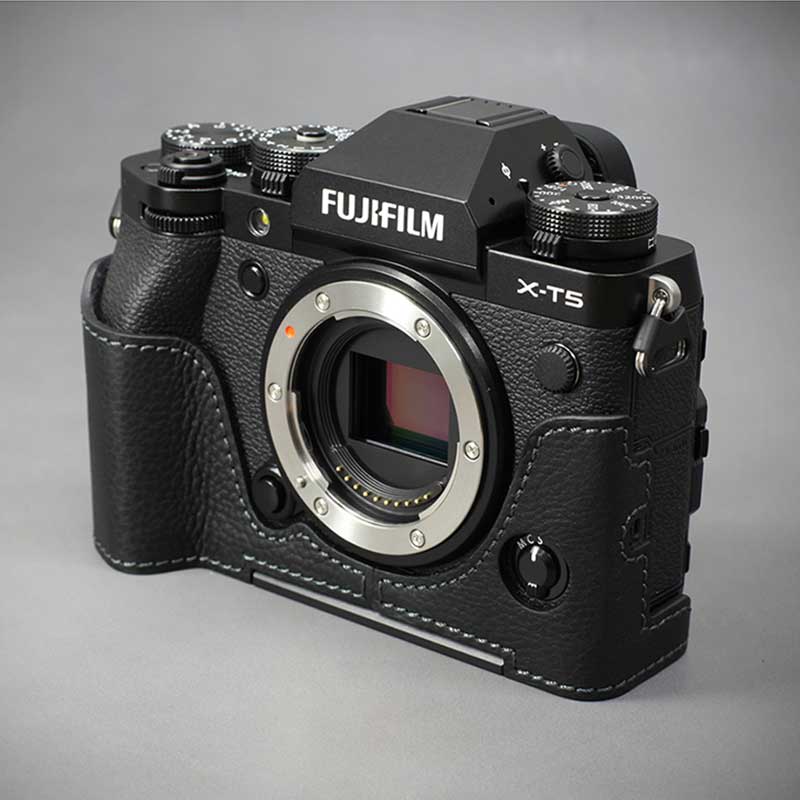 楽天NINE SELECTカメラケース Lims リムズ FUJIFILM X-T5 用 イタリアンレザー ケース Black ブラック おしゃれ かっこいい 高級 高品質 本革 牛革 ケース メタルプレート バッテリー交換可能 フジフィルム 富士フイルム FJ-XT5BK LIM'S lims リムズカメラケース 日本正規販売店