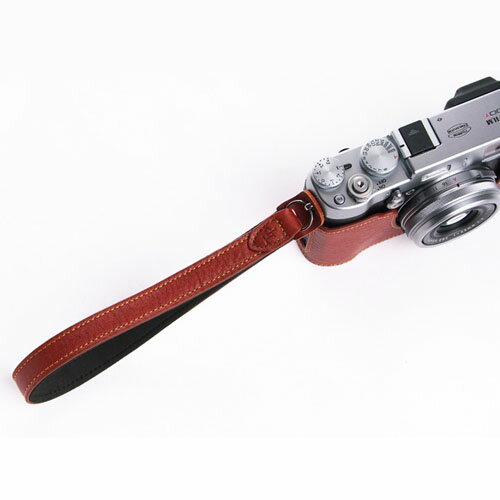 『クリックポスト発送!送料無料』 TP Original Leather Camera Wrist Strap 丸リング タイプ おしゃれ 本革 カメラリストストラップ Black(ブラック)/Brown(ブラウン) カメラストラップ ミラーレス一眼 クラシック レザーストラップ ハンドストラップ