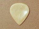 水牛の骨で作られた天然素材のティアドロップ ピック 2.5mm / Animals Pedal Wild Picks (BB-TD-D-WH-S) Buffalo Bone Tear Drop Dent White Small スモールサイズ 【ゆうパケット対応可能】