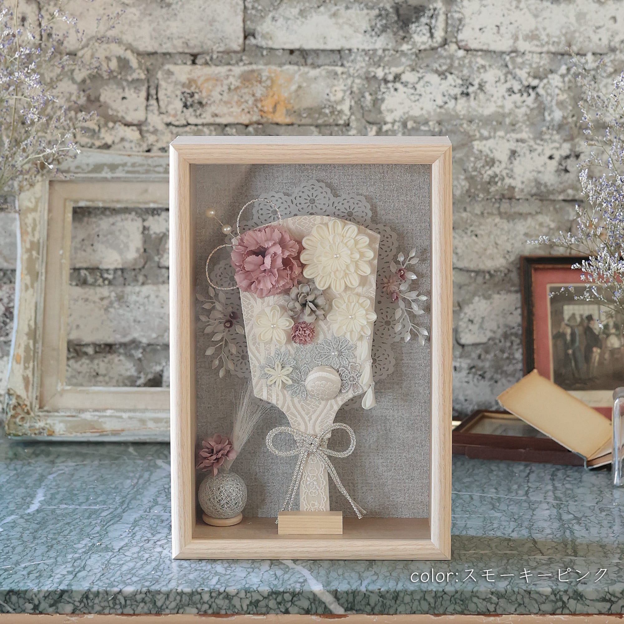 [INORIDOLL 公式] 羽子板 上品 ナチュラル 女の子 かわいい おしゃれ モダン 祈りドール コンパクト 人形のあづま inori doll 祈 祈ドール 雛人形 あづま 高さ33cm 今どき ケース入り ジャスミンレース