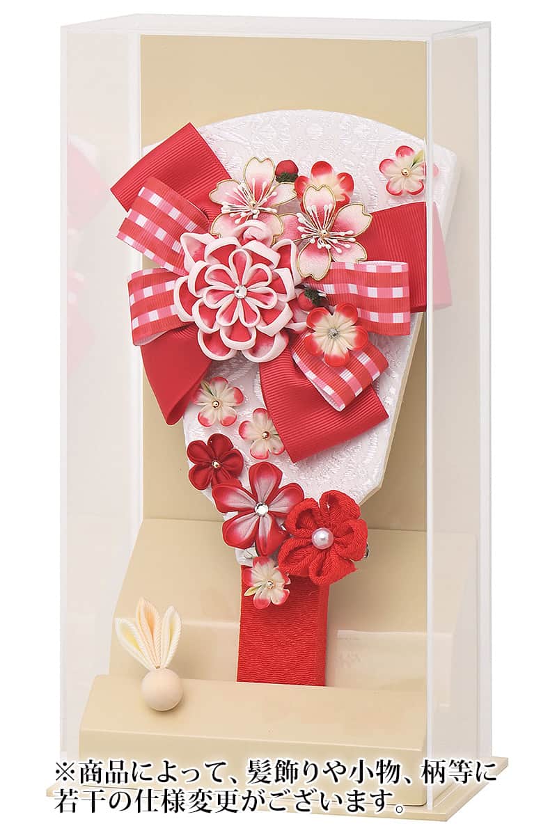 羽子板 ケース飾り リボンカンザシ（赤）羽子板 7号 あやか オフホワイト アクリルケース 【2026年度新..