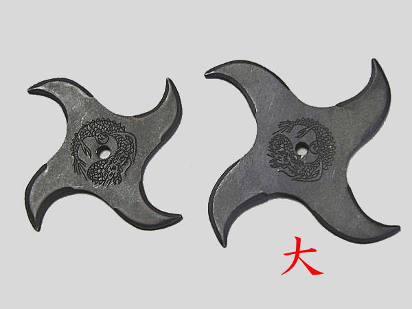 忍者NINJAといえばやっぱりコレ！鉄製三方手裏剣（黒燻し）大：11.5cm　5枚組≪20％引≫ ≪忍者 NINJA にんじゃ/侍 SAMURAI さむらい/手裏剣 syuriken しゅりけん/刀 Sword/衣装 袴/くノ一 kunoichi/ハロウィン Halloween/仮装/コスプレ≫