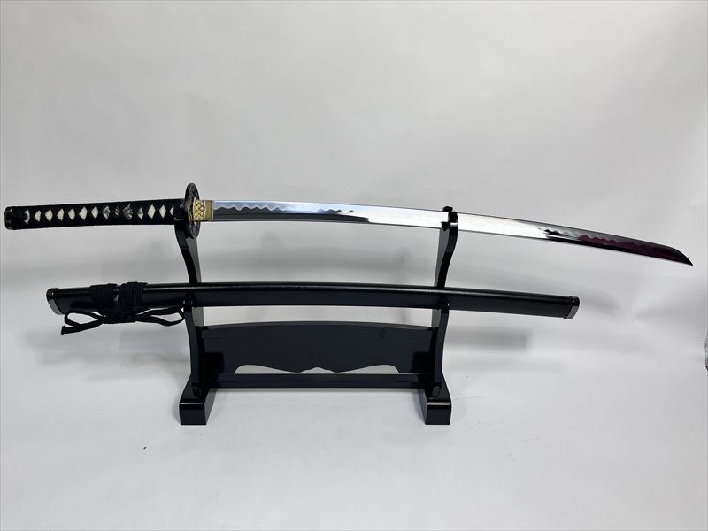 侍刀（模造刀・黒石目）大刀 ≪ 忍者 NINJA にんじゃ 侍 SAMURAI さむらい 手裏剣 syuriken しゅりけん 刀 Sword 衣装 袴 くノ一 kunoichi ハロウィン Halloween 仮装 コスプレ ≫