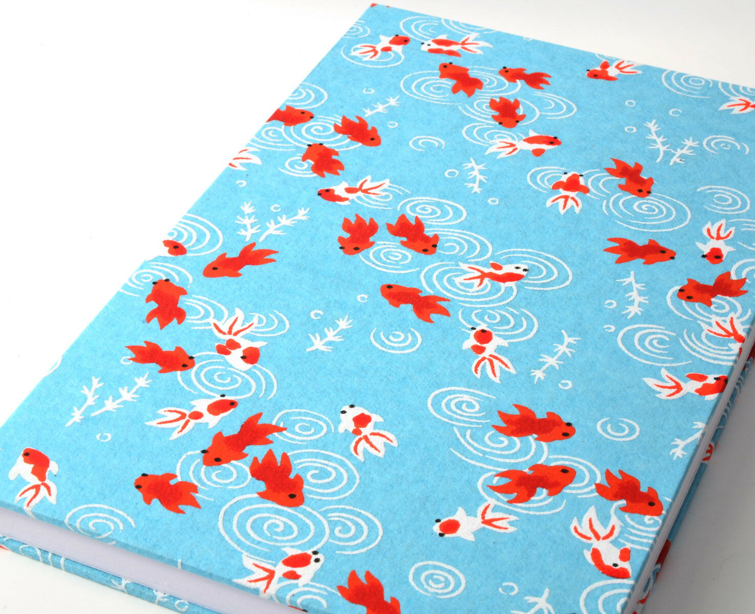 御朱印帳 ご朱印帳 大判 金魚柄（水色） 友禅和紙 蛇腹 奉書紙 カバー シール付き ...