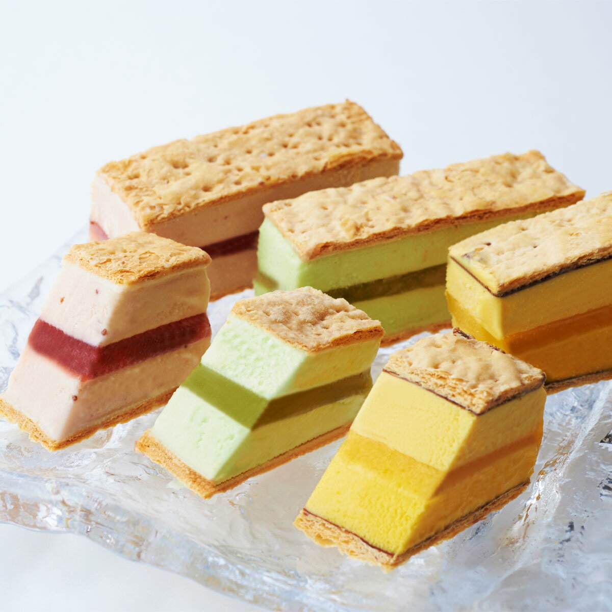 送料無料 [銀座千疋屋] 銀座ミルフィーユアイス 9個セット(イチゴ、オレンジ、マスカット各3個) ミルフィーユ アイス スイーツ アイスクリーム ミルフィーユ 産直