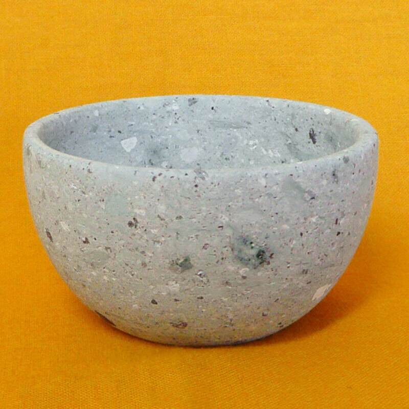 送料無料 酒器 011-02 酒盃〔40cc〕 ブルーの盃 笏谷石（しゃくだにいし）の器 福井窯業株式会社