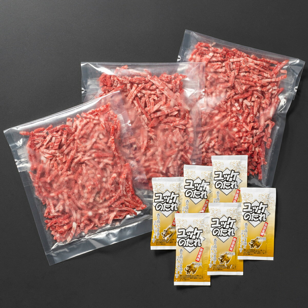 黒毛和牛 生ハムユッケ丼セット 100g3袋 惣菜 生ハム ユッケ 牛肉 国産 黒毛和牛もも肉 丼の具 おかず 生ハム細切り 牛生ハムユッケ nipponselect-10166438 産直お取り寄せNセレクト サンプル画像3