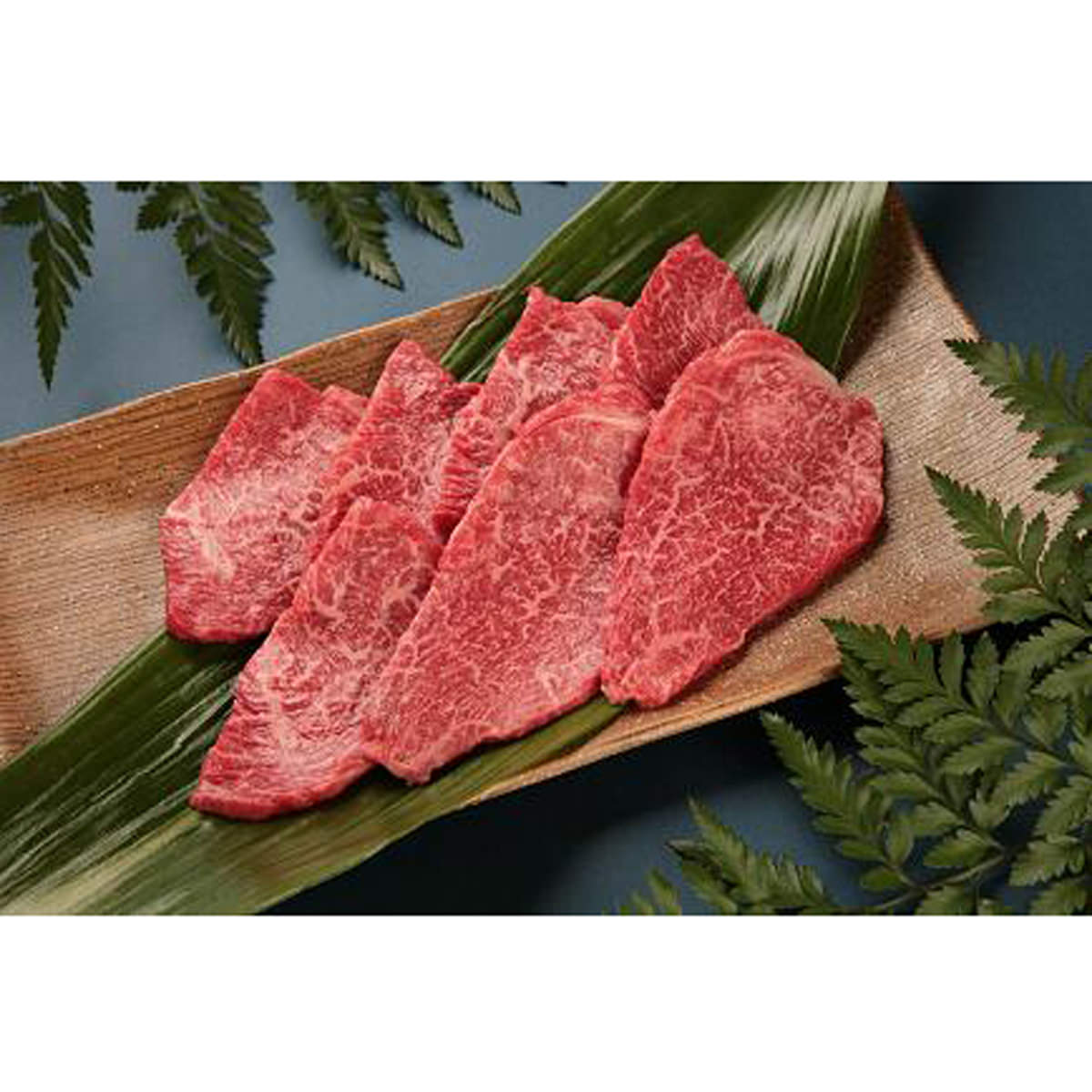 【10%割引】牛肉 神戸牛 赤身ひとくちステーキ 400g モモ肉 赤身 ステーキ 冷凍 和牛 国産 焼肉 神戸ビ..