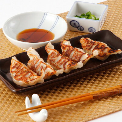 肉 お肉は近江牛だけを使用! 贅沢にいただく近江牛餃子 15個入り×3箱 しゅうぼう本舗・滋賀県