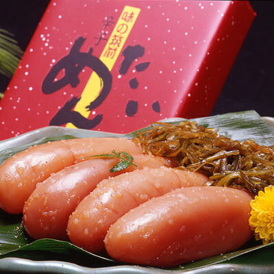 添えられる昆布の辛味がきいて大変美味! 昆布漬辛子明太子(無着色)