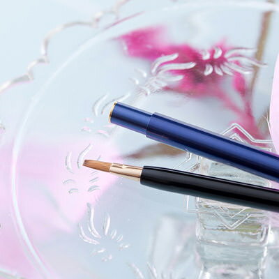 コンパクトで、かつ使いやすい！ 携帯用リップブラシ【沖縄・離島 お届け不可】