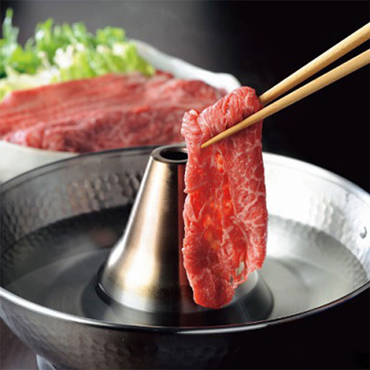 近江牛 しゃぶしゃぶ用 　〔肩肉430g〕