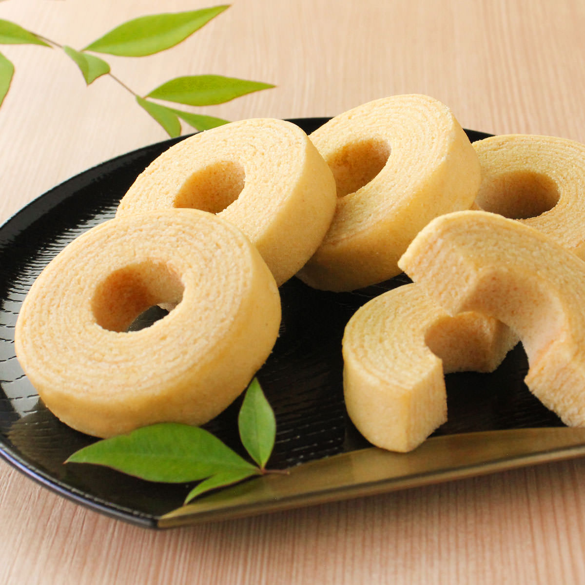 五郎島金時 ミニバウムクーヘン 11個 スイーツ 個包装 バウムクーヘン お取り寄せ 石川 洋菓子 バームクーヘン 焼菓子 おやつ 金沢 さつまいも