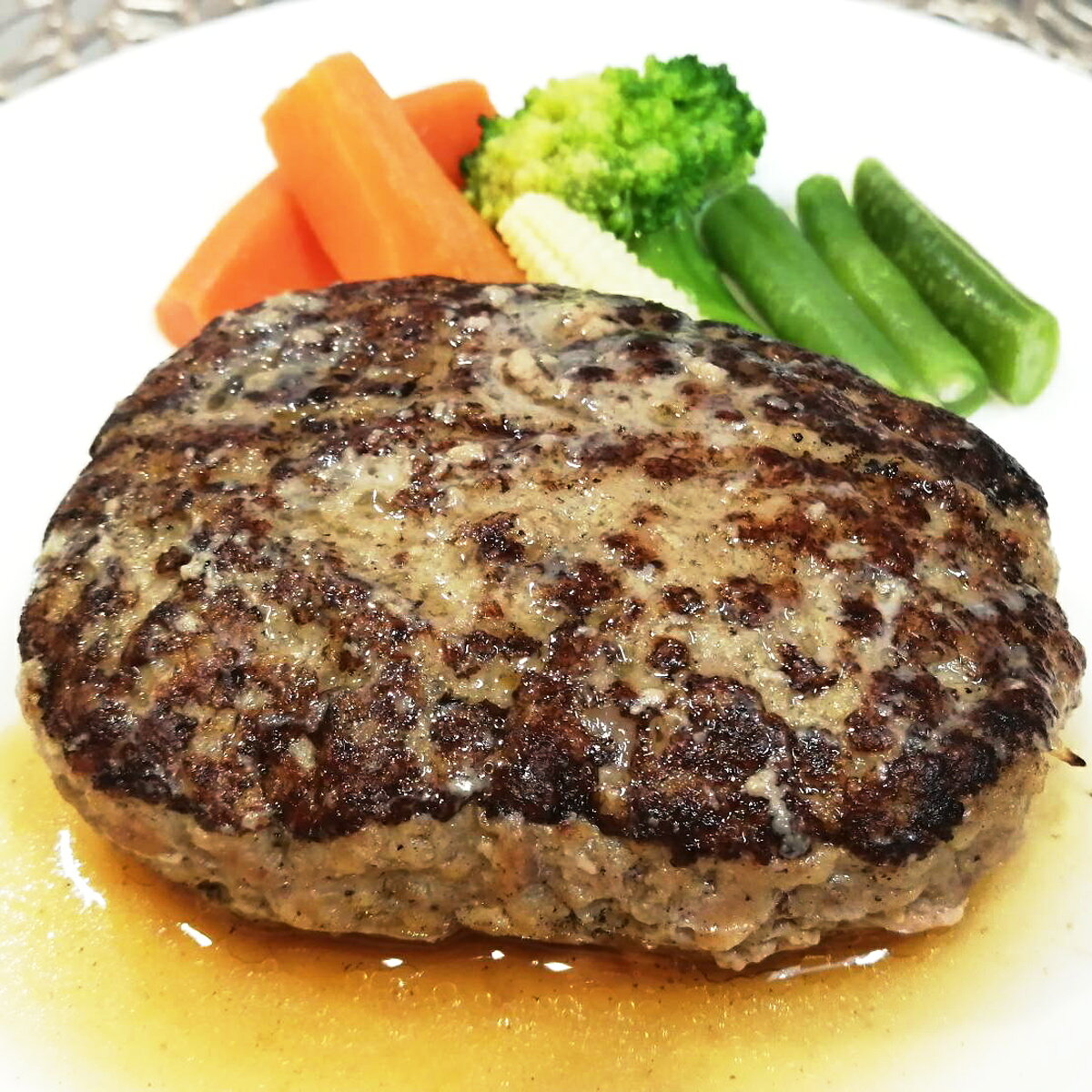 国産 牛肉100％ ハンバーグ 牛肉専門店べごや 山形県産 牛肉ハンバーグ 6個 冷凍食品 冷凍ハンバーグ 冷凍食品 おかず 牛ハンバーグ 個包装 nipponselect-10200143 産直お取り寄せNセレクト サンプル画像3