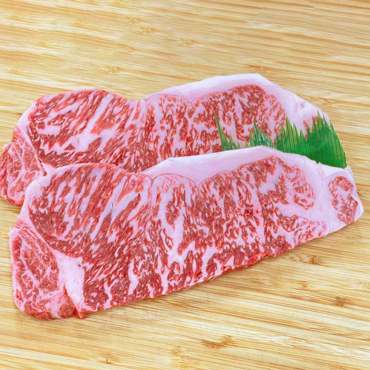 淡路牛 おうちでロースステーキ 2枚 計800g 牛肉 ステーキ 肉 精肉 冷凍 和牛 ロース 赤身 ブランド牛 ステーキ用 ビーフ 国産 兵庫産 淡路産 兵庫のサムネイル