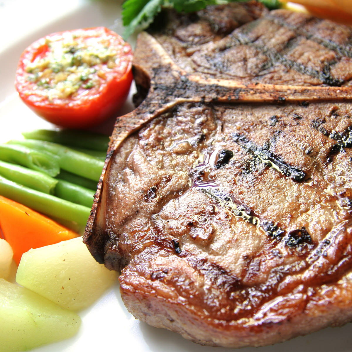 豪州産 牛肉 Tボーン＆Lボーンステーキ 400g入り20枚 2種 オージービーフ ステーキ バーベキュー Tボーンステーキ 冷凍 ステーキ肉 焼き肉 ステーキ 肉 骨付き肉 オーストラリア産 ビーフのサムネイル