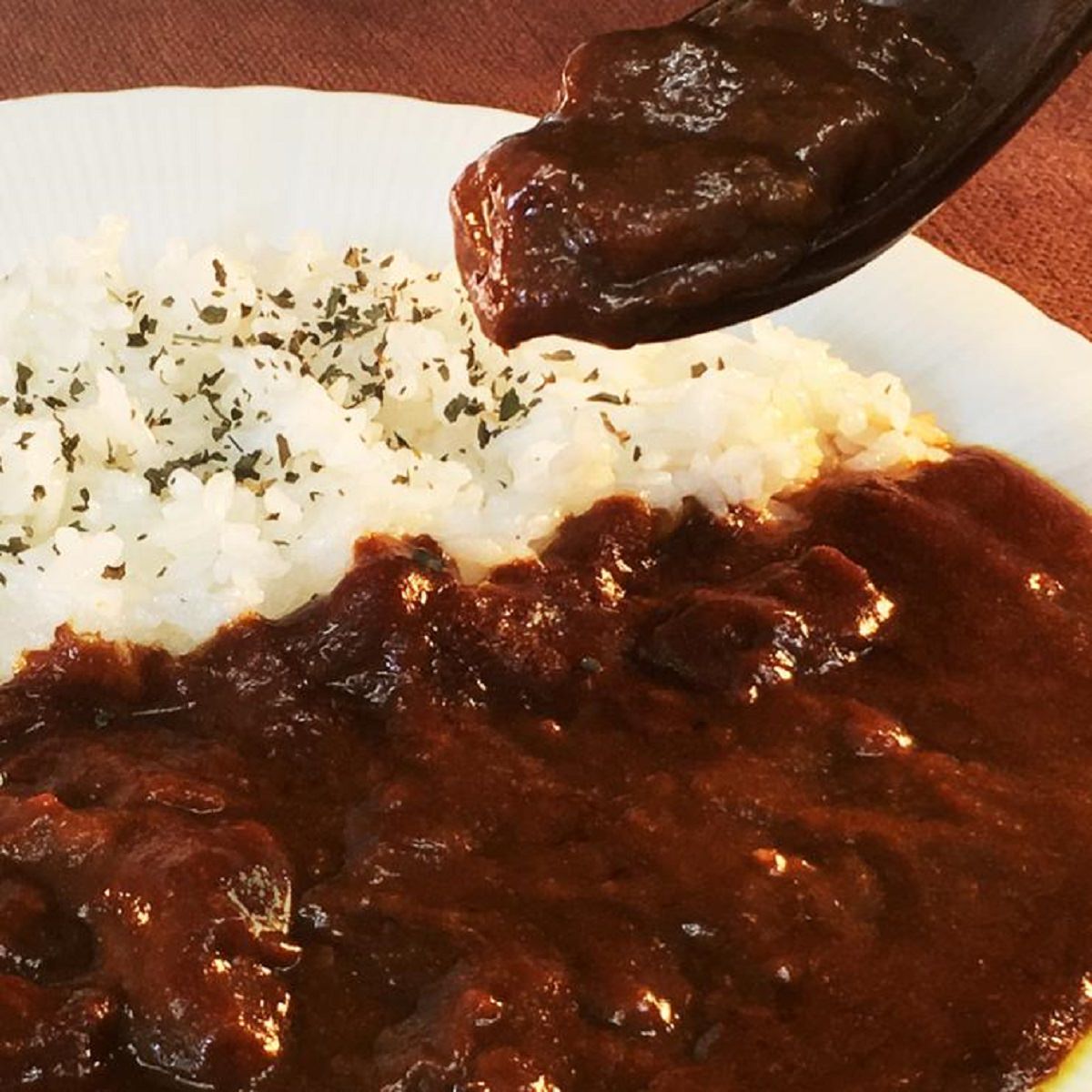 仙台牛カレー 5個 カレー 惣菜 常温 おかず レトルトカレー 牛肉入り 温めるだけ ビーフカレー 保存食 レトルト 便利 常備食 黒毛和牛 仙台牛 A5ランク 高級 カレーライス nipponselect-10076774 産直お取り寄せNセレクト サンプル画像3