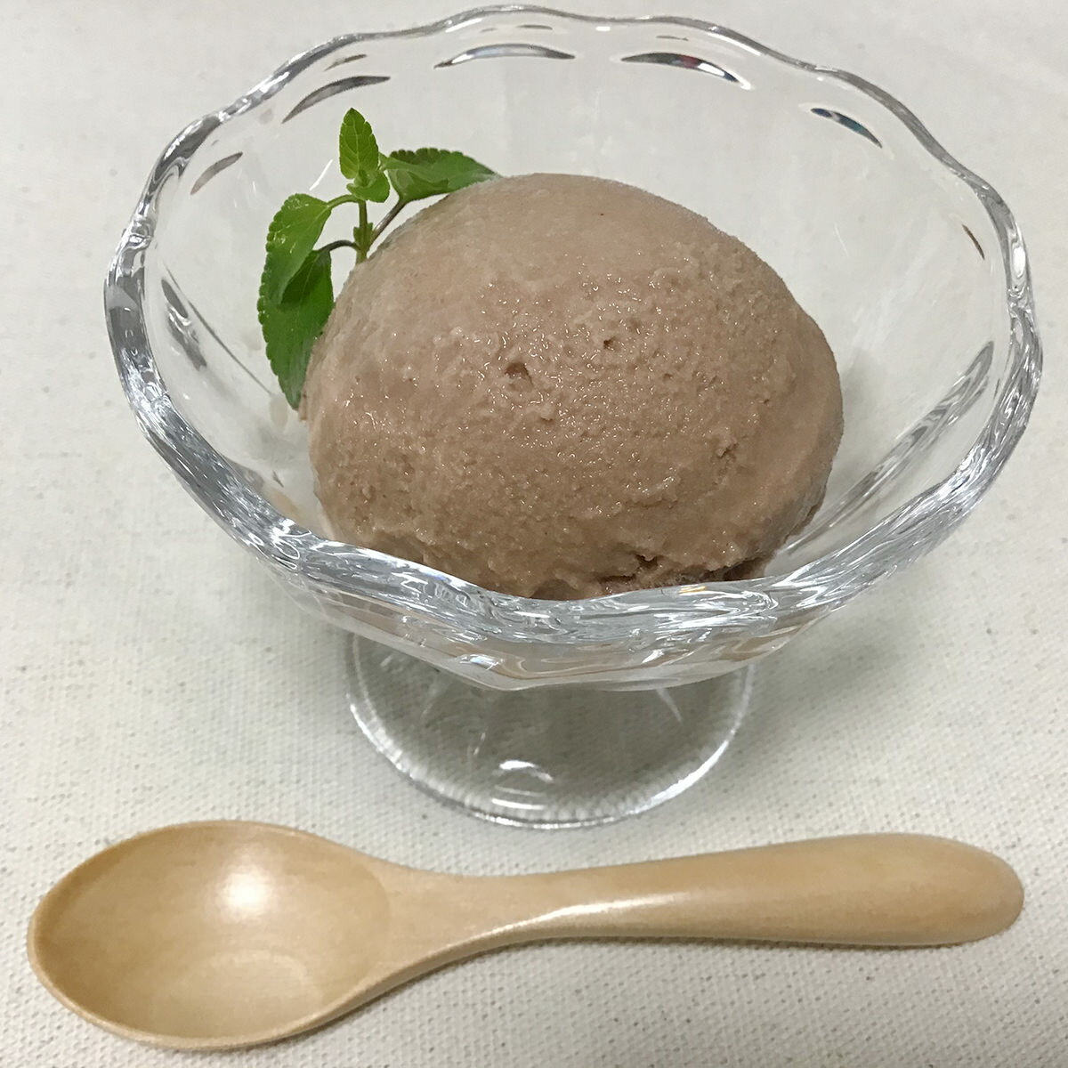 横浜アイス工房 牧場直送アイス チョコ アイス 洋菓子 スイーツ チョコレート 冷たいスイーツ アイスクリーム ジェラート おやつ デザート ご当地スイーツ お取り寄せスイーツ 神奈川 小野ファームのサムネイル
