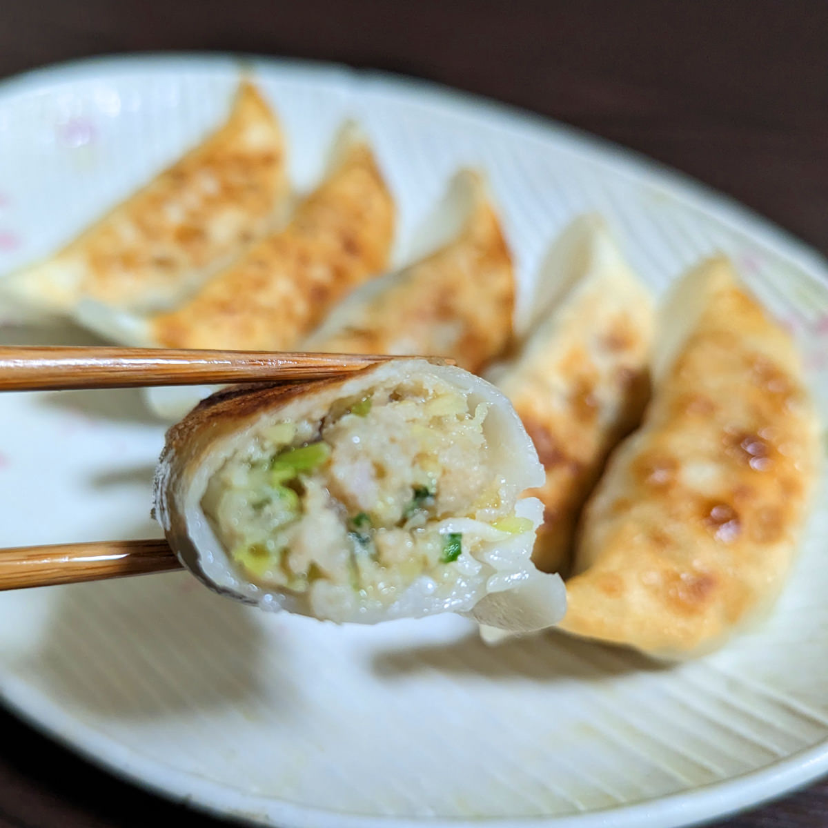 東スポ餃子 業務用 50個入3袋セット 冷凍餃子 宇都宮 国産 にんにく 餃子 おかず ぎょうざ おつまみ ギョーザ 惣菜 ニンニクマシマシ餃子