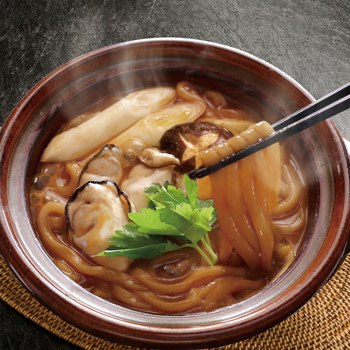 かなわ名物 かなわのかき入り 土手うどん 4個入 うどん 冷凍 海鮮 カキ 惣菜 牡蠣 広島 土手味噌 どてうどん みそ味 広島県 国産 かき 味噌味のサムネイル