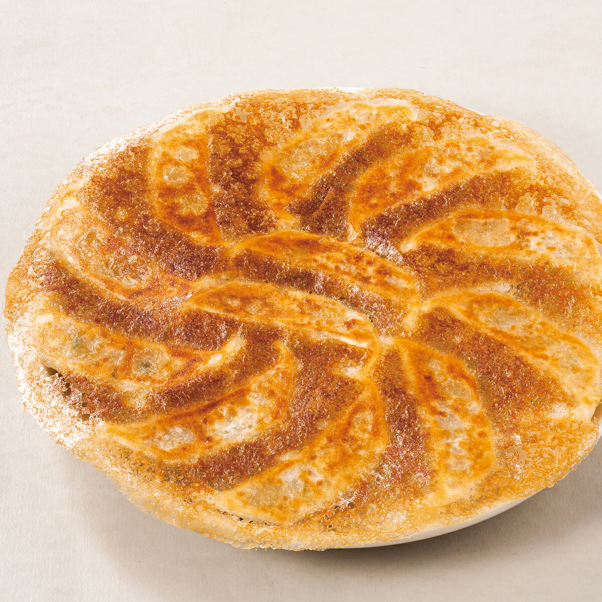 大阪王将 羽根つき餃子 2袋 たれ付き 餃子 冷凍 中華惣菜 冷凍餃子 焼くだけ おかず おつまみ nipponselect-10208345 産直お取り寄せNセレクト サンプル画像3