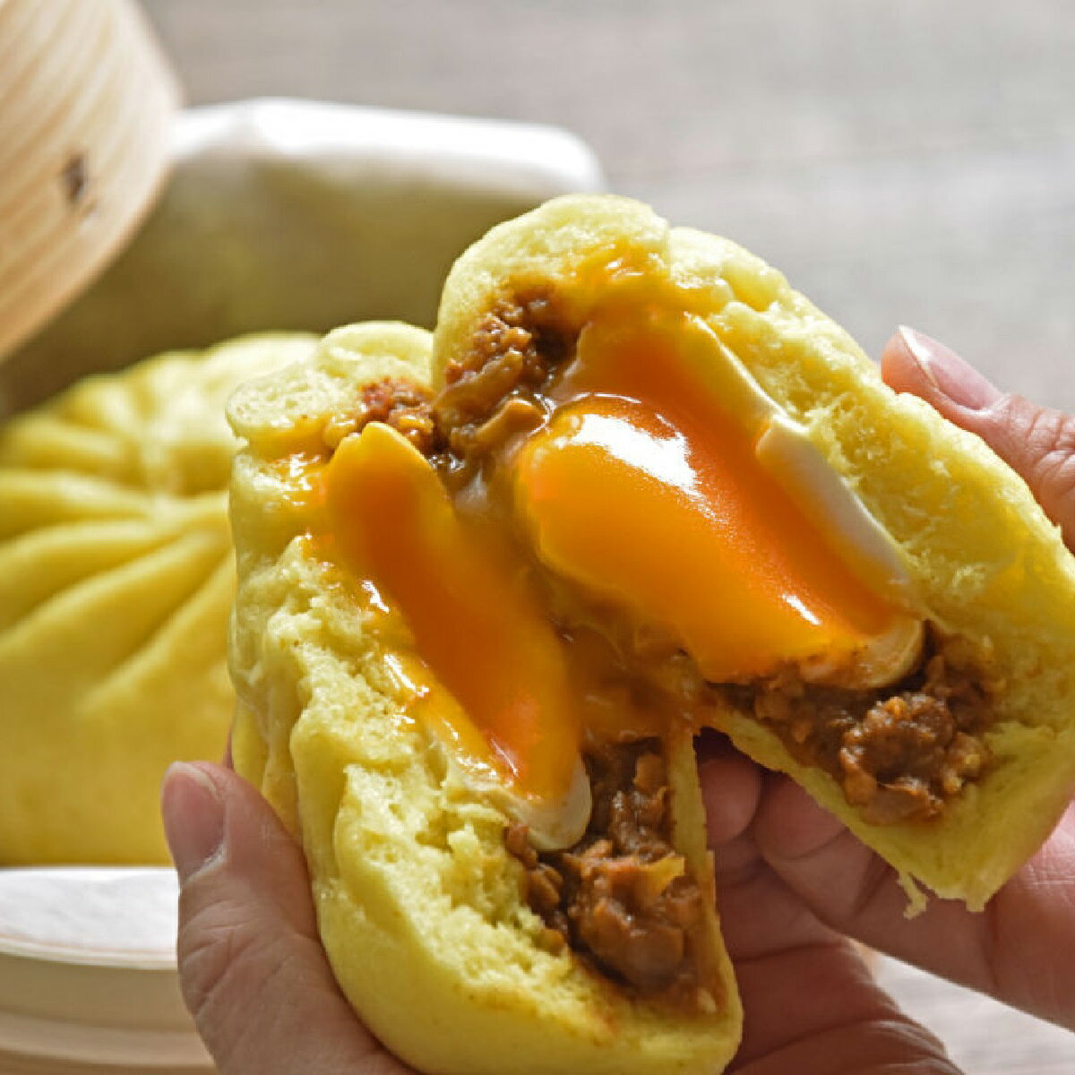 名古屋肉まん本舗 招福コーチンカレーまん 6個セット 惣菜 中華まん 冷凍 カレーまん 個包装 肉まん お取り寄せ 愛知 名古屋コーチン 名古屋名物