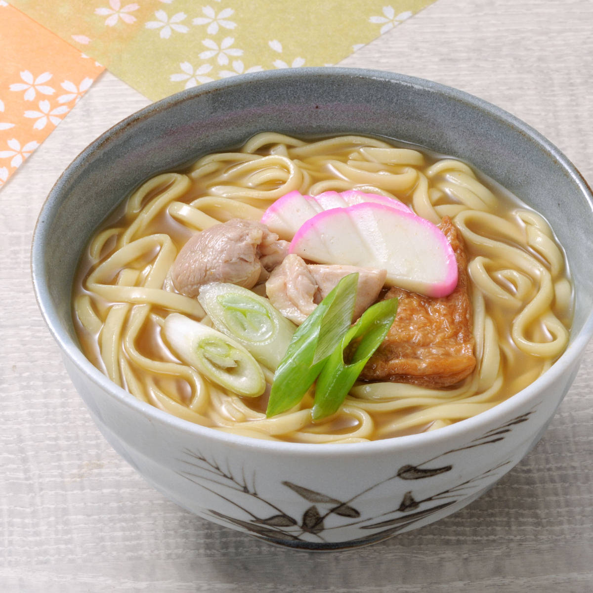 名古屋名物 コーチンカレーうどん 