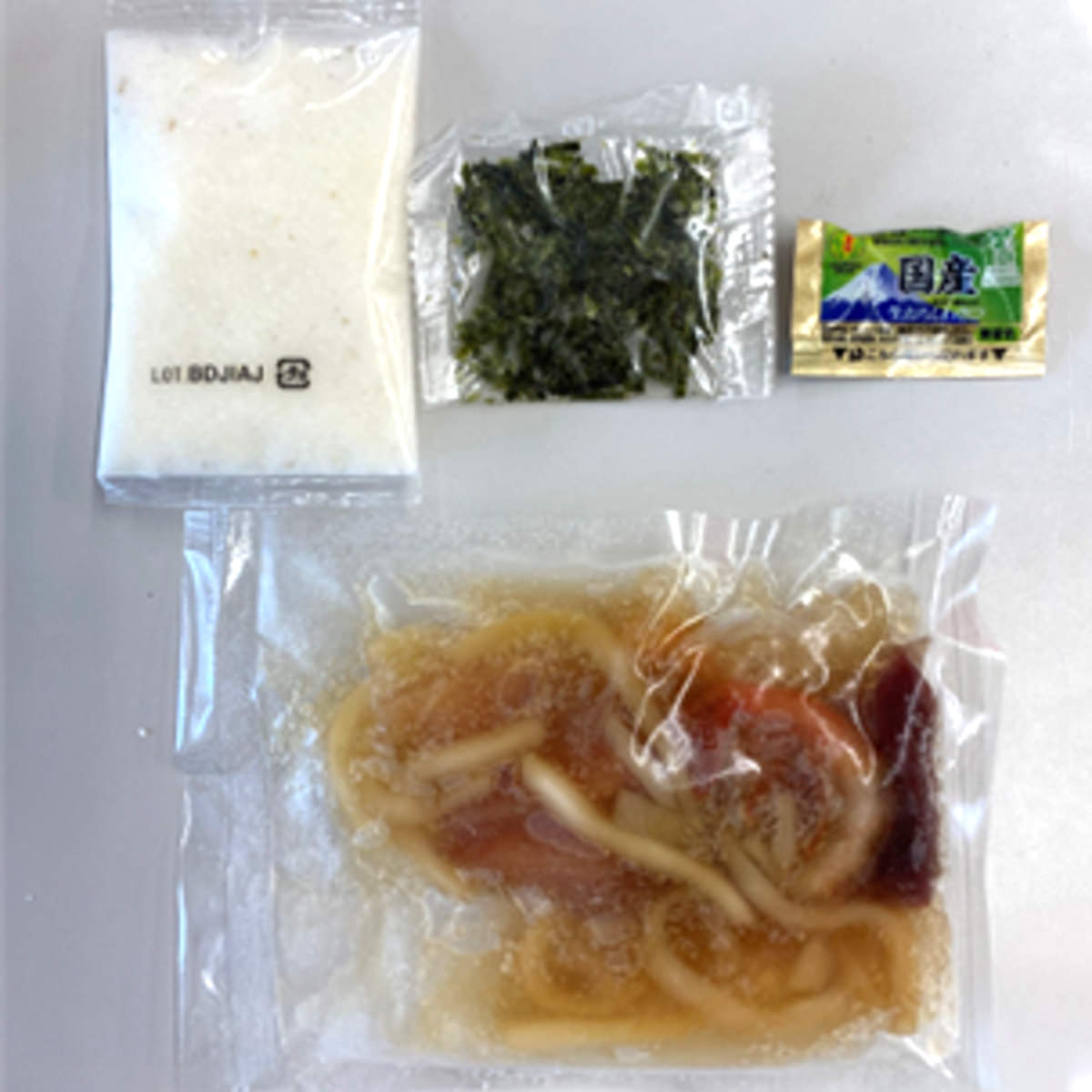 石川 加賀屋 監修 海鮮づけ椀の具 4人前 海鮮丼の具 冷凍 海鮮漬け丼 セット ご飯にのせるだけ nipponselect-10210837 産直お取り寄せNセレクト サンプル画像3
