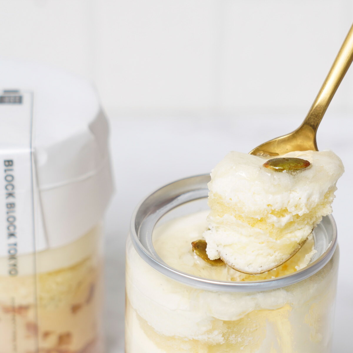 バスクレアチーズケーキ缶 ブルー 4個 スイーツ 冷凍 チーズケーキ 洋菓子 デザート