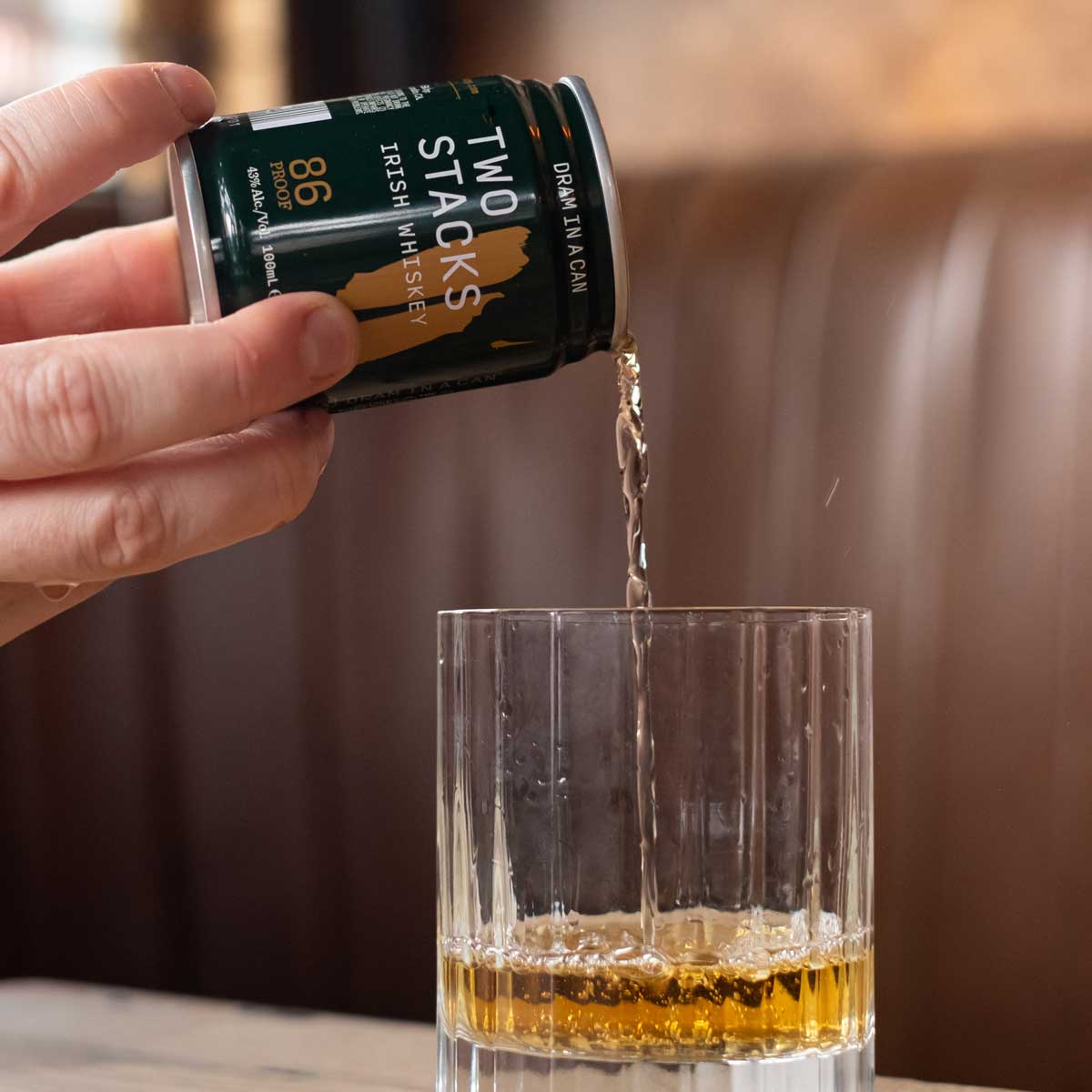 TWO STACKS アイリッシュウイスキー 缶 飲み比べ 4種入 ウイスキー 缶 原酒 洋酒 ストレート トゥースタックス