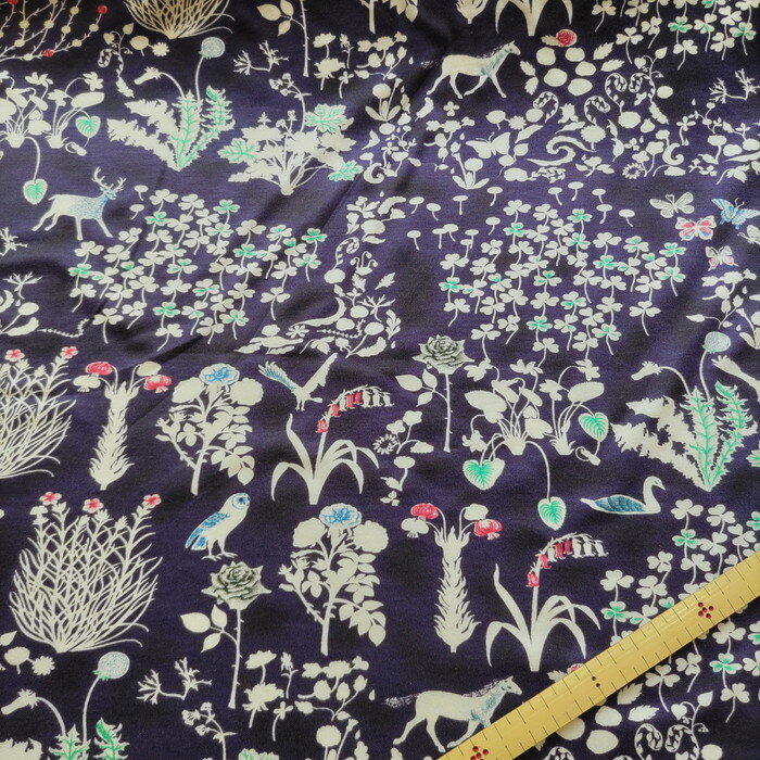 【リバティ 50/-綿リヨセルスムース生地/LIBERTY】10-3630278-qfa-d