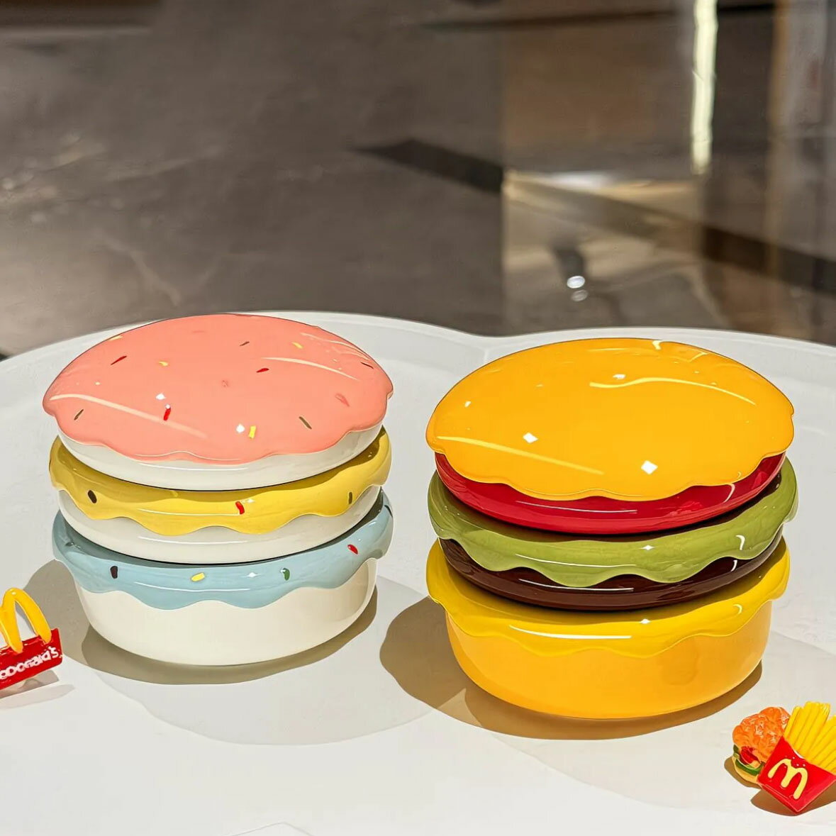 樂天商城 - 【15周年お客様感謝】ハンバーガー型ボウルとプレートセット 食器セット 小皿 小鉢セット パーティー ホーム かわいい おしゃれ 磁器 カラバリ 食洗機 レンジOK